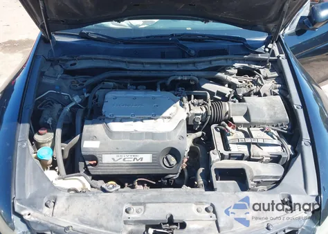 2011 Honda Accord 3.5 Ex-L from USA, damaged, VIN 1HGCS2B82BA005544